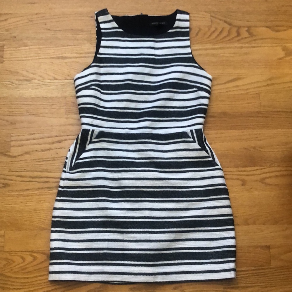 Banana Republic Sleeveless Striped Dress 8P - Picture 7 of 12